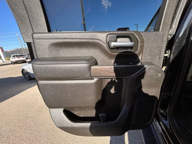 2021 Chevrolet Silverado 2500HD LTZ - Photo 35