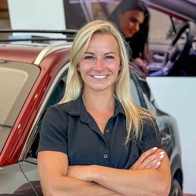 Staff member Ellie Brustkern from ID_2a1d55