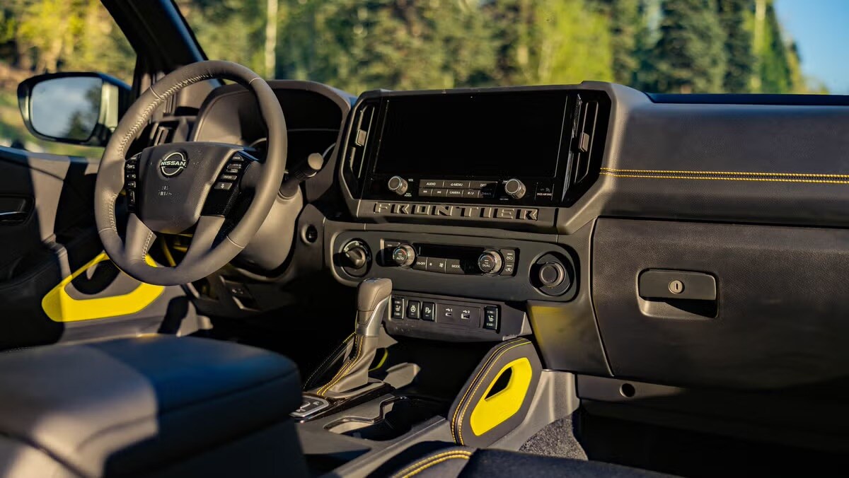 Nissan Frontier PRO-4X tackling rocky off-road trails