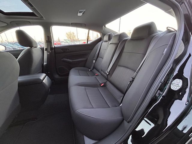 2025 Nissan Altima SV - Photo 36