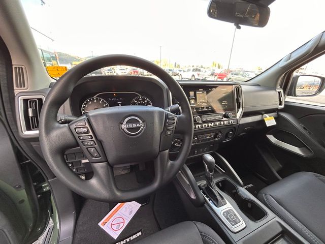 2026 Nissan Frontier SV - Photo 18