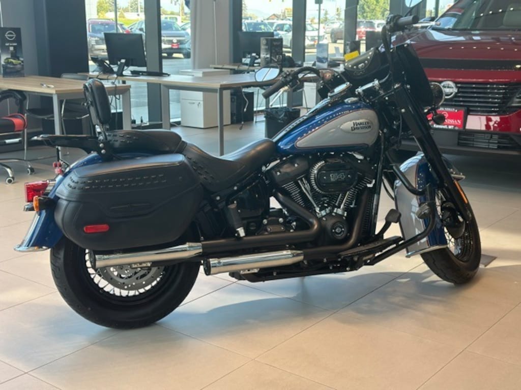 Used 2023 Harley-Davidson Heritage Classic Flhcs 114 Motorcycle