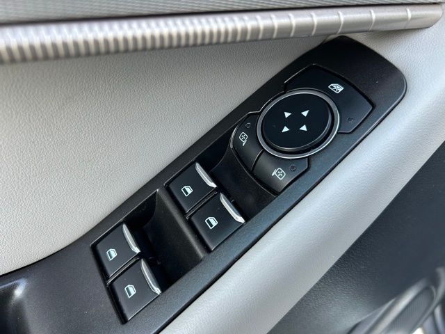 2025 Ford Explorer Active - Photo 30