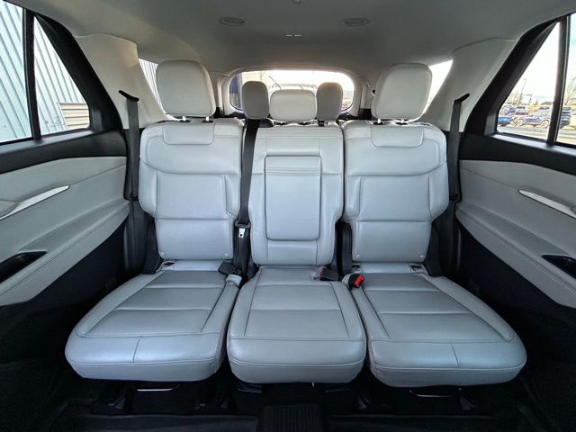2025 Ford Explorer Active - Photo 36