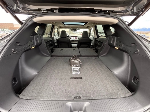 2025 Nissan Murano SL photo 3