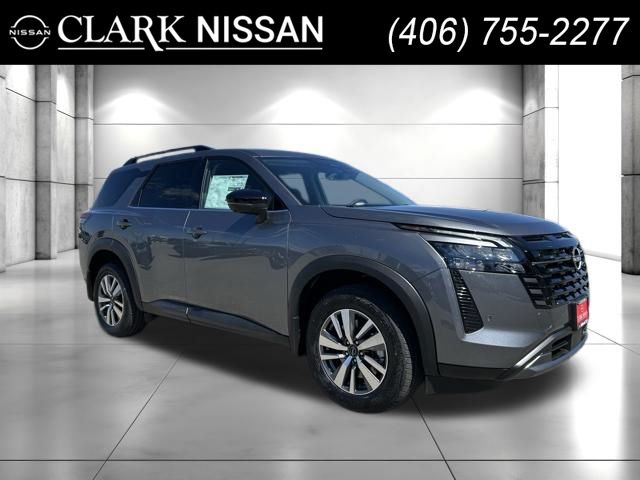 2026 Nissan Pathfinder SL 4WD's photo