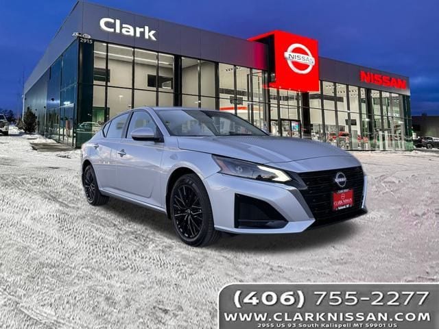 2025 Nissan Altima SV's photo