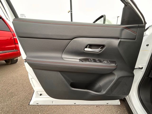 2025 Nissan Kicks SR AWD - Photo 24