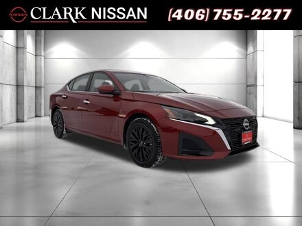 2025 Nissan Altima 2.5 SV Sedan