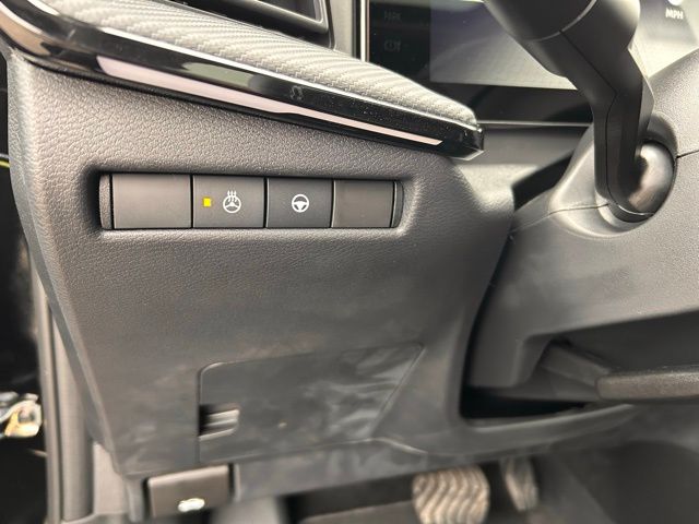 2025 Nissan Kicks SR AWD - Photo 24