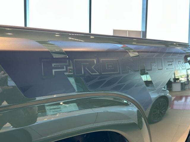 2026 Nissan Frontier SV - Photo 6