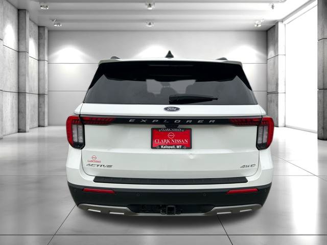 2025 Ford Explorer Active - Photo 7