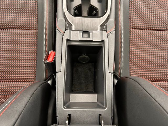 2025 Nissan Kicks SR AWD - Photo 20