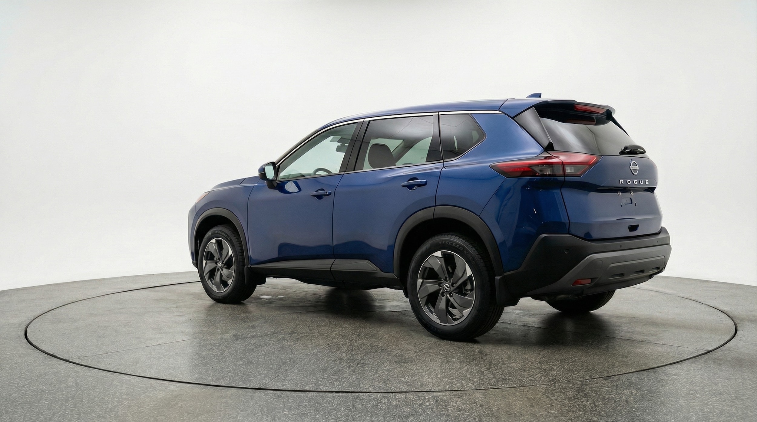 Thumbnail: 2025 Nissan Rogue - 5