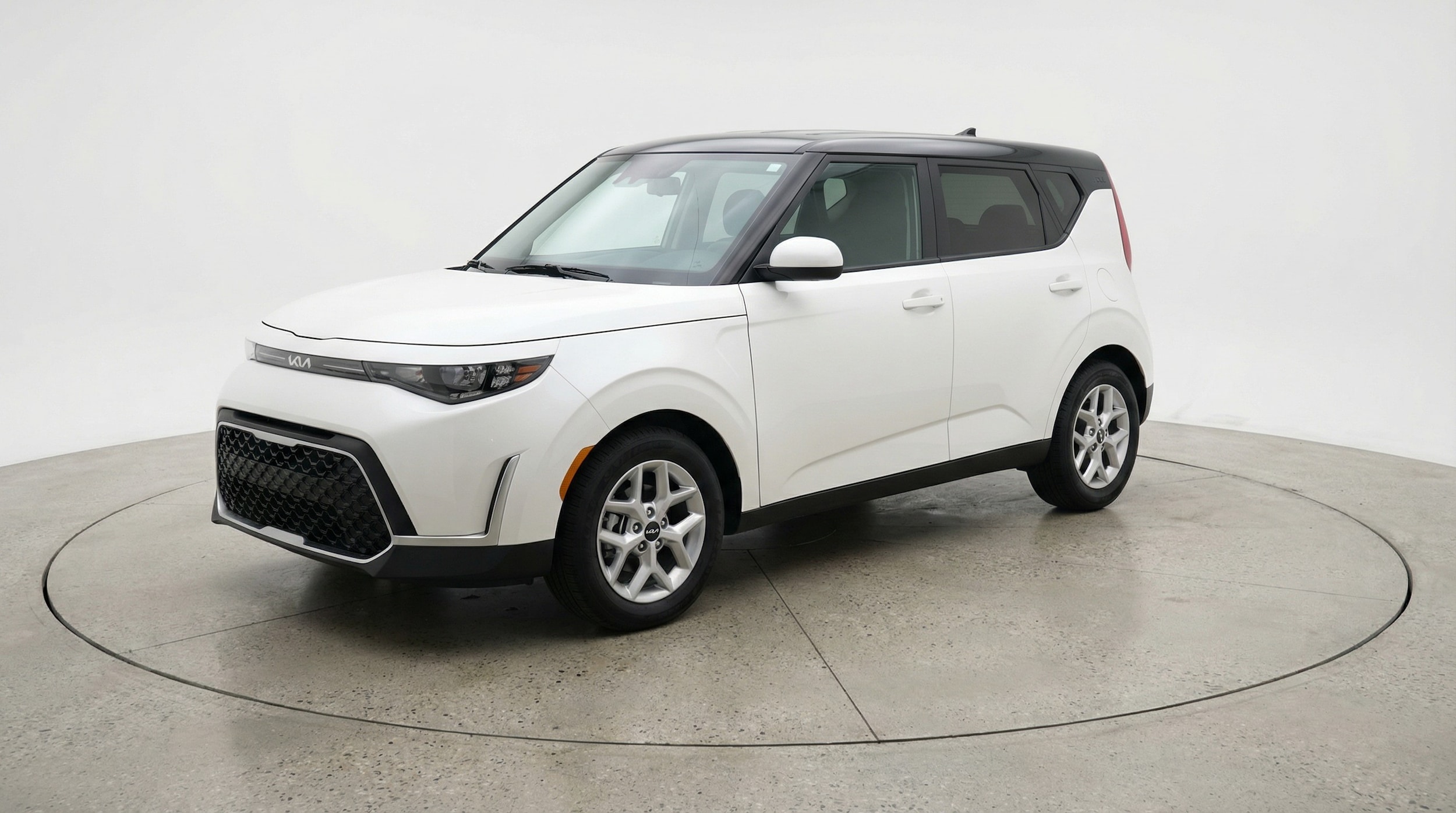 Thumbnail: 2025 Kia Soul - 3