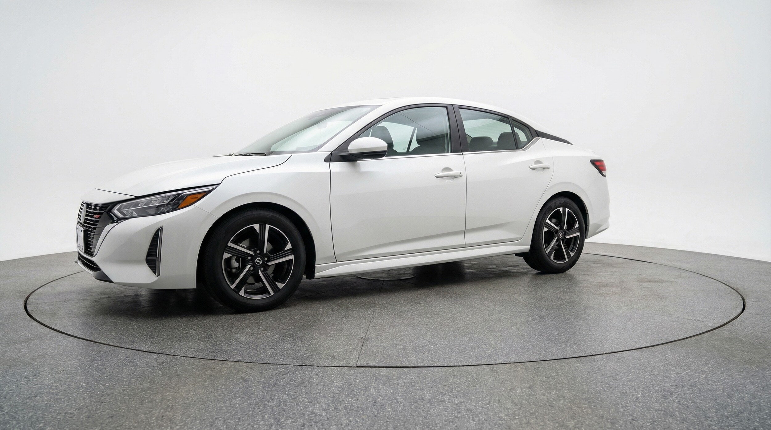 Thumbnail: 2025 Nissan Sentra - 3