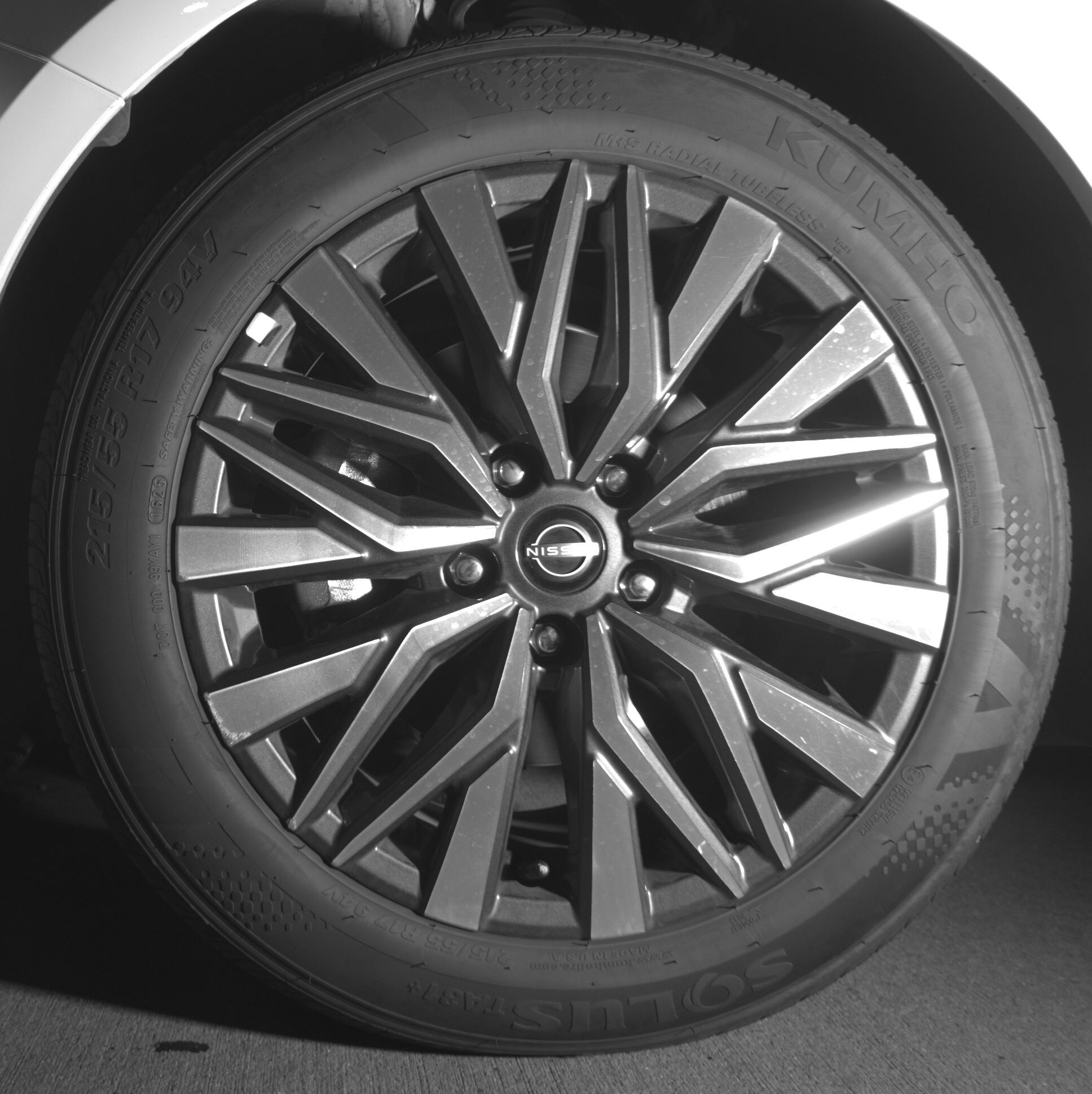 Thumbnail: 2025 Nissan Altima - 9