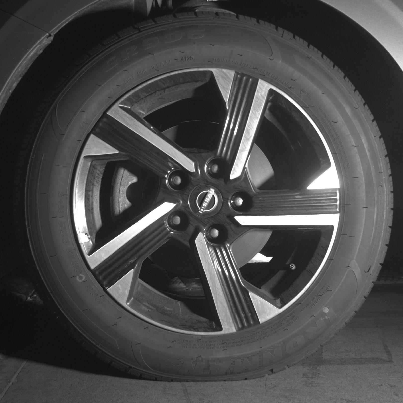 Thumbnail: 2025 Nissan Sentra - 9