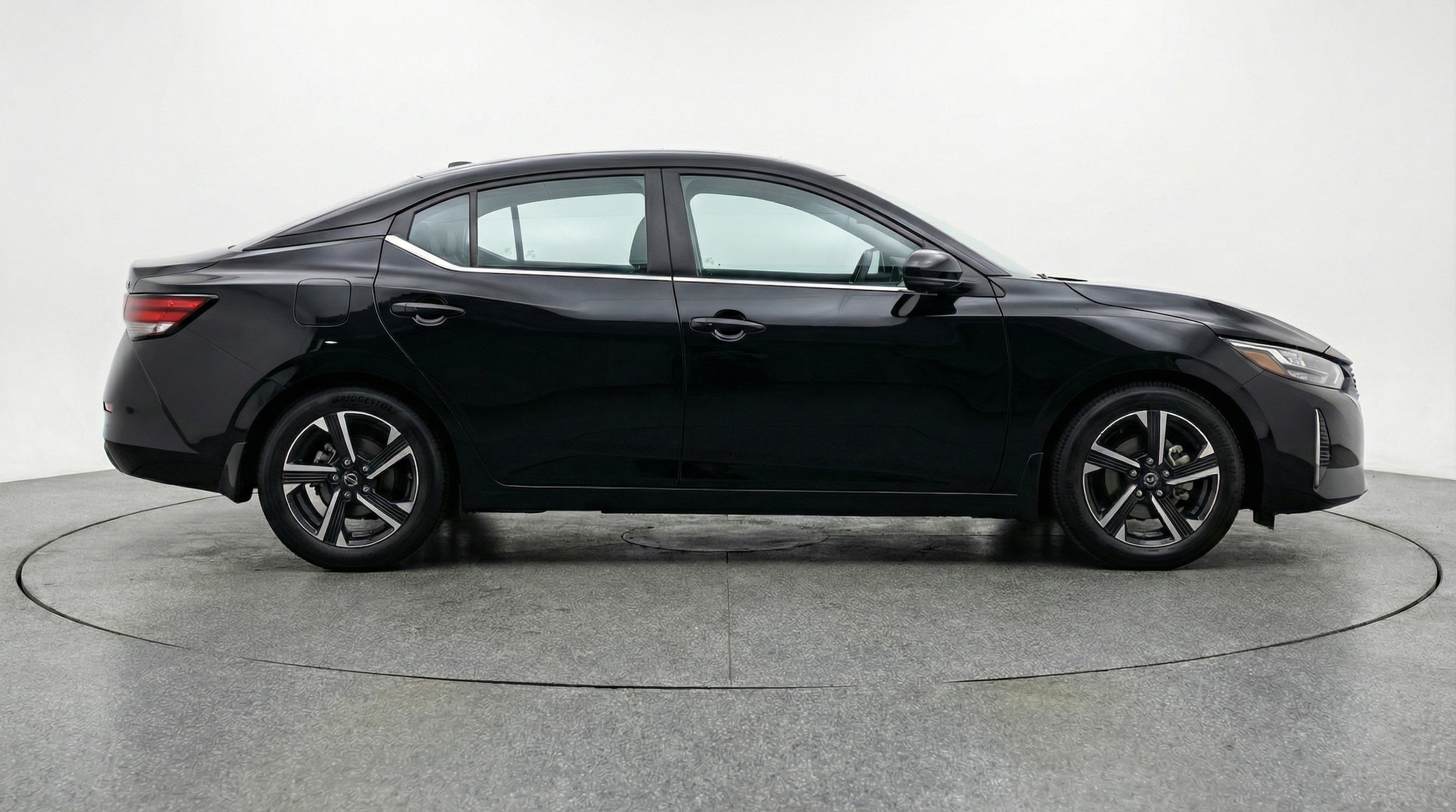 Thumbnail: 2025 Nissan Sentra - 8