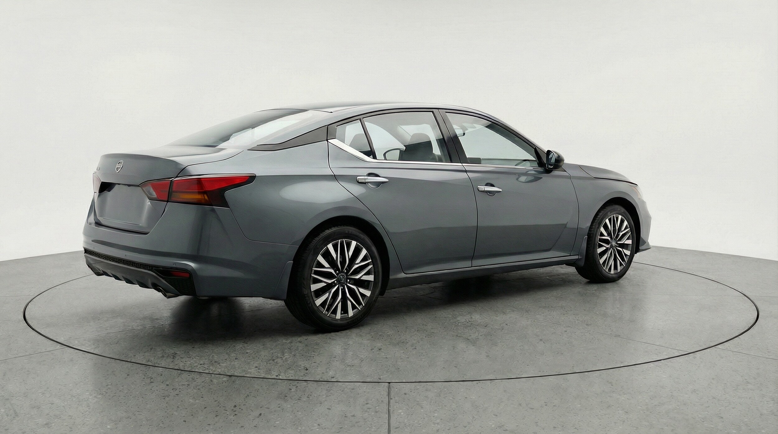 Thumbnail: 2025 Nissan Altima - 7