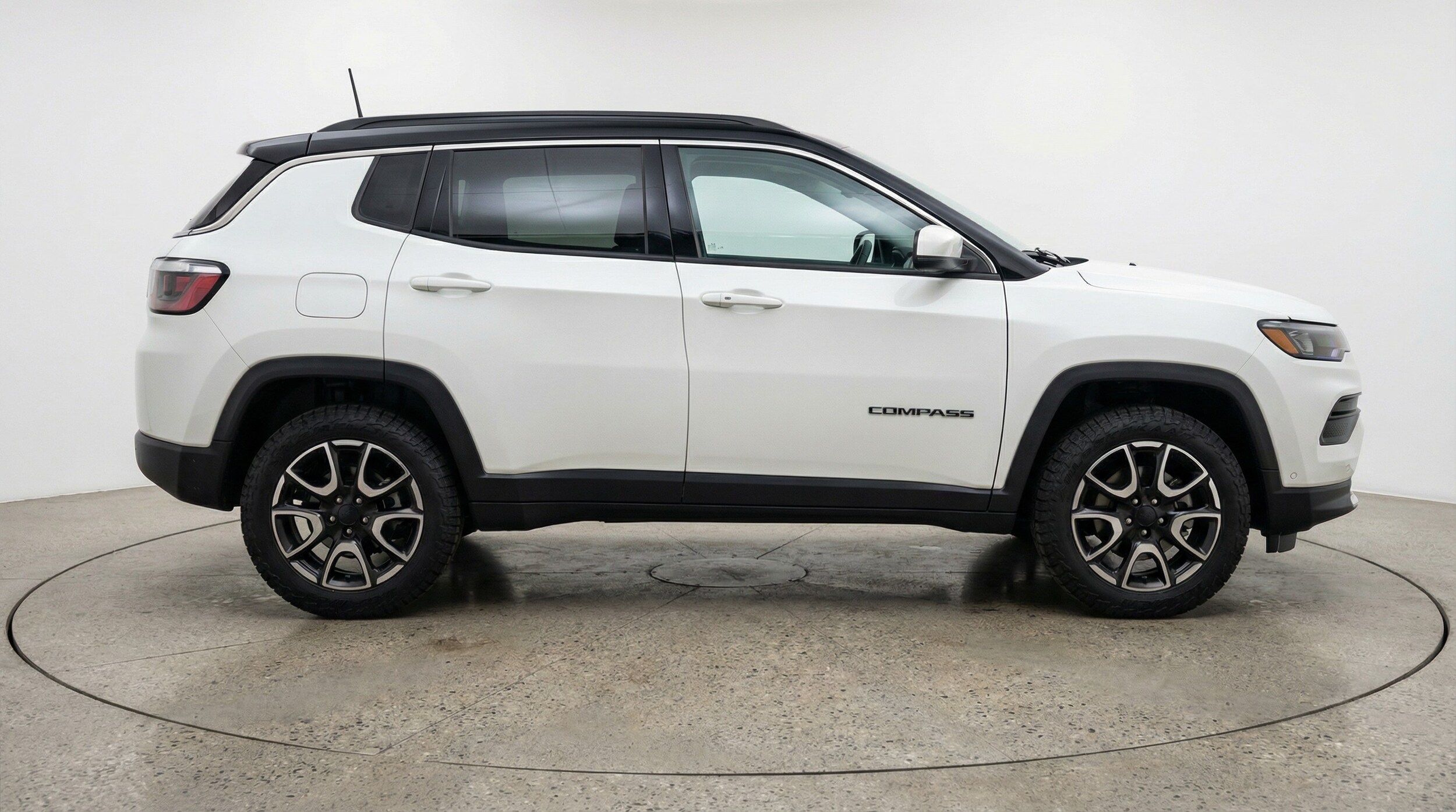 Thumbnail: 2025 Jeep Compass - 8