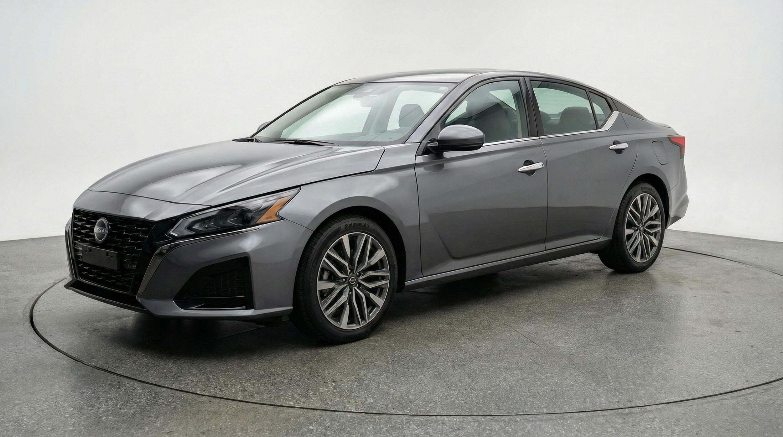 Thumbnail: 2025 Nissan Altima - 3