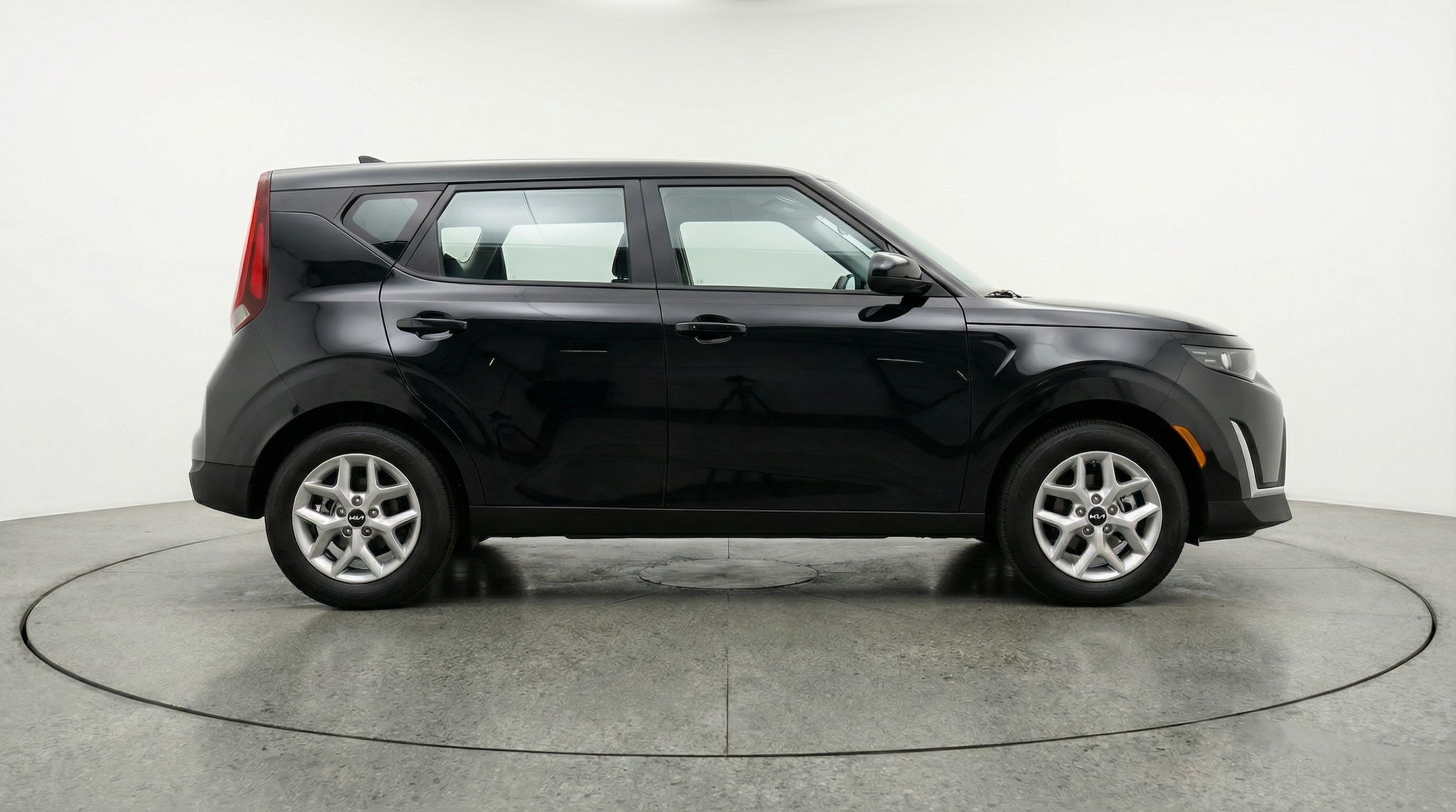 Thumbnail: 2025 Kia Soul - 8