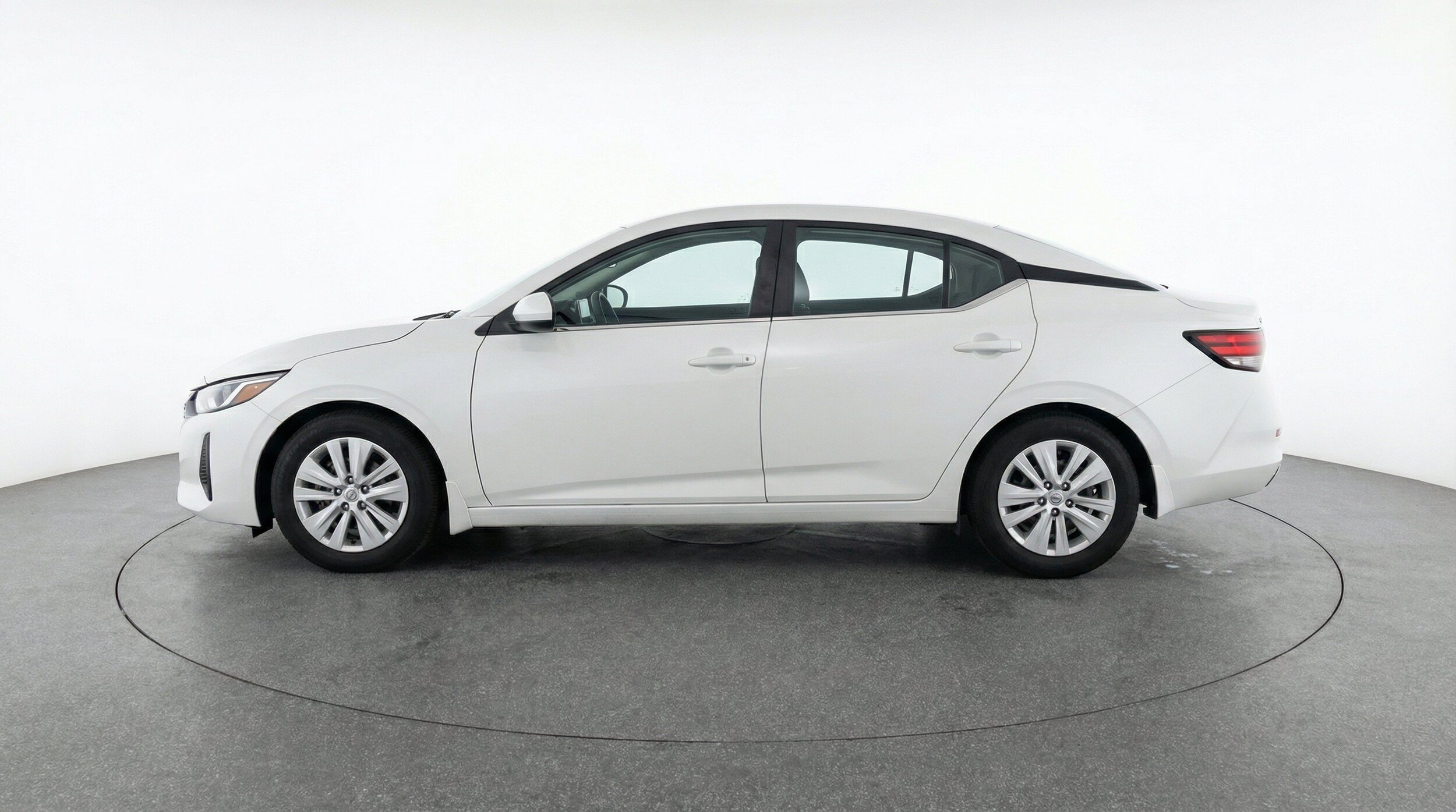 Thumbnail: 2025 Nissan Sentra - 5
