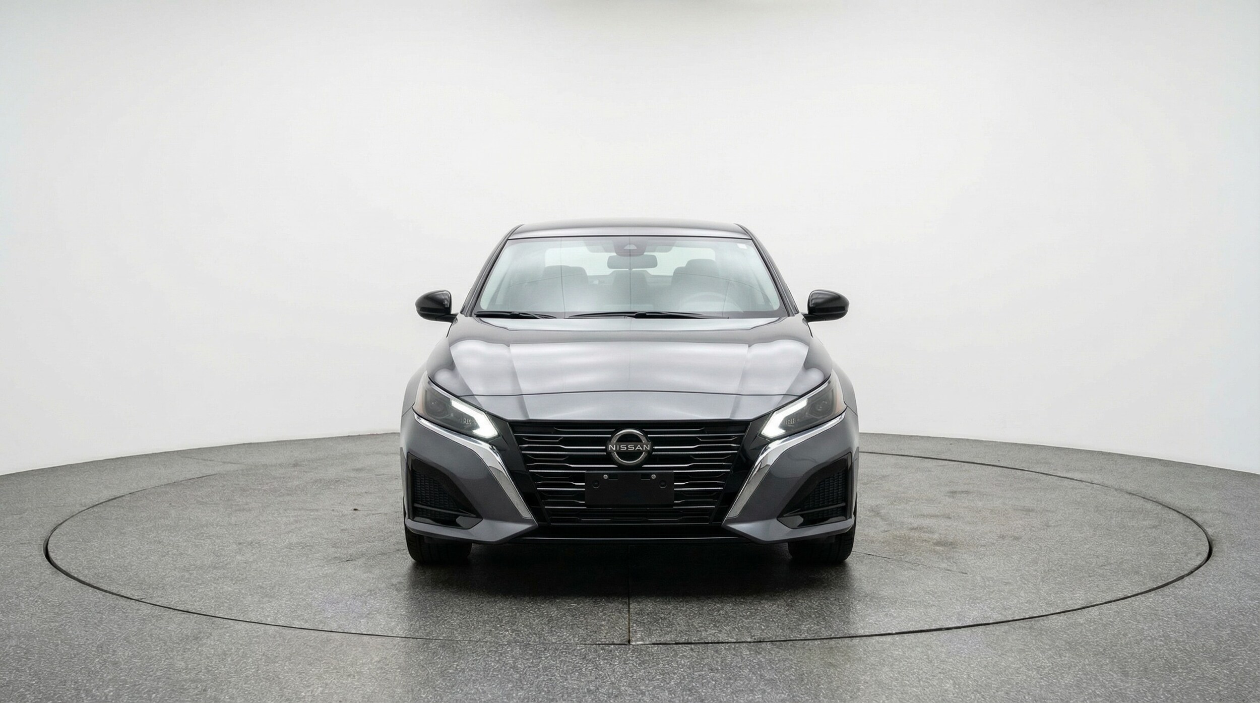 Thumbnail: 2025 Nissan Altima - 2