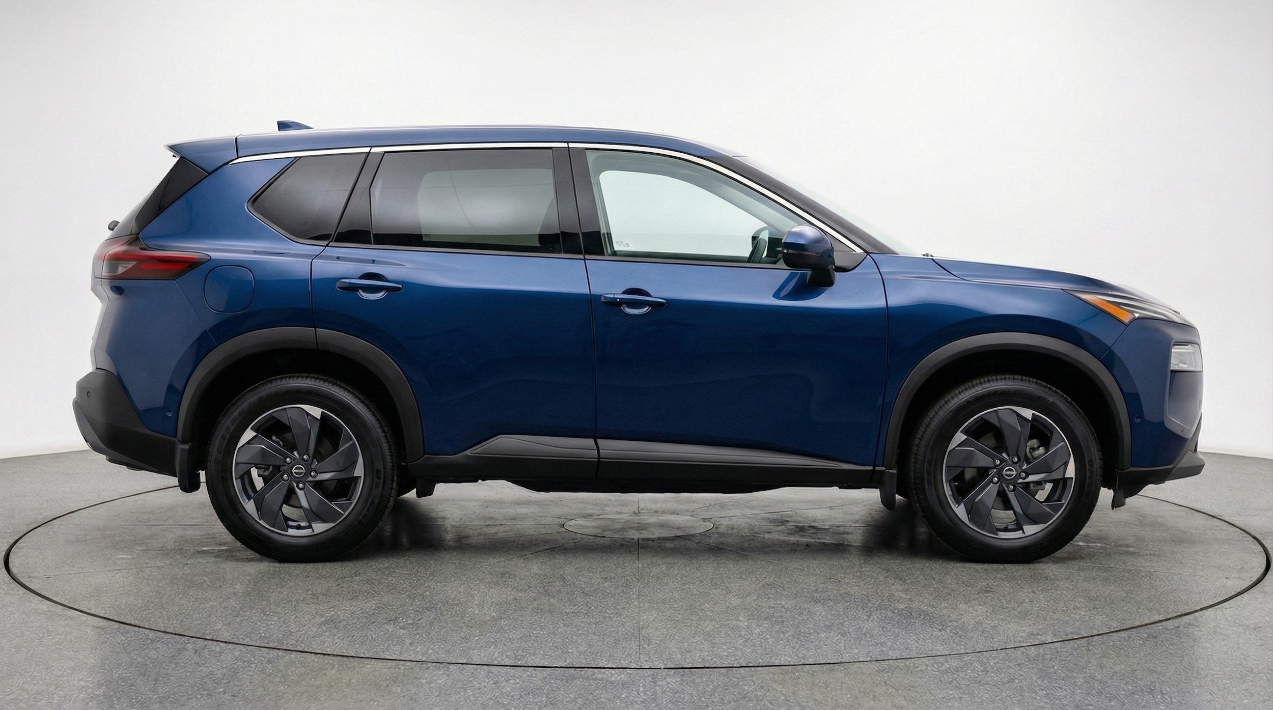 Thumbnail: 2025 Nissan Rogue - 8