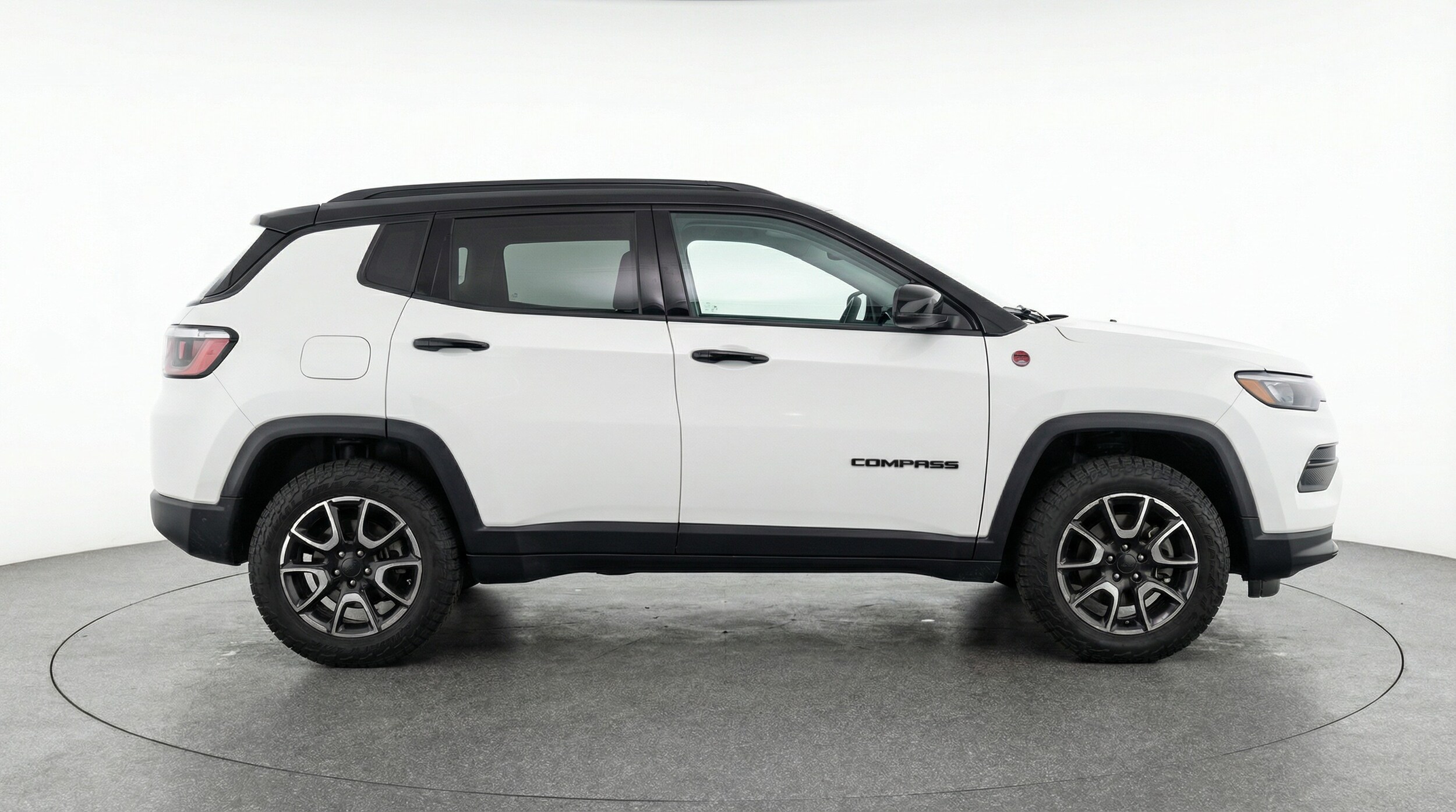 Thumbnail: 2025 Jeep Compass - 8