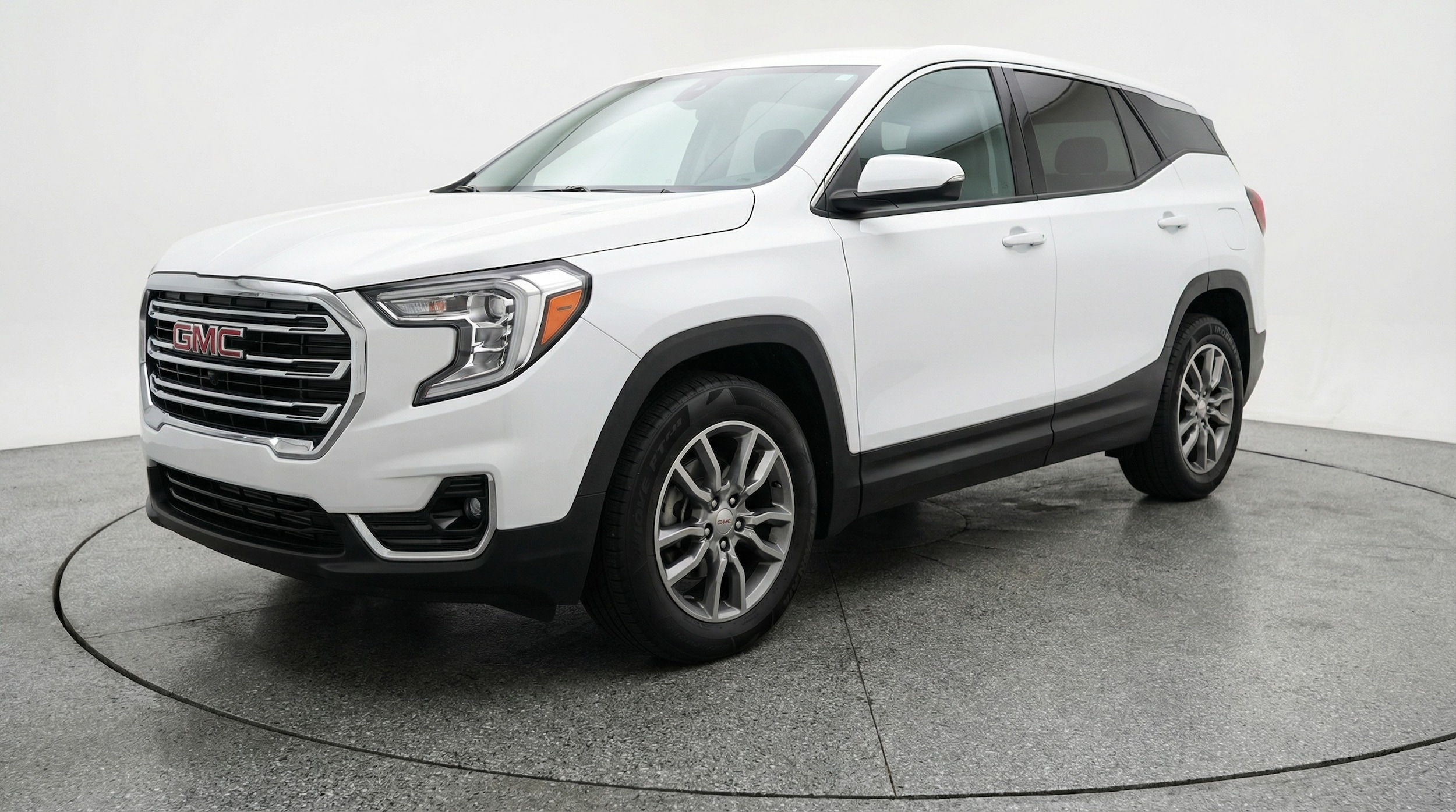 Thumbnail: 2024 GMC Terrain - 3