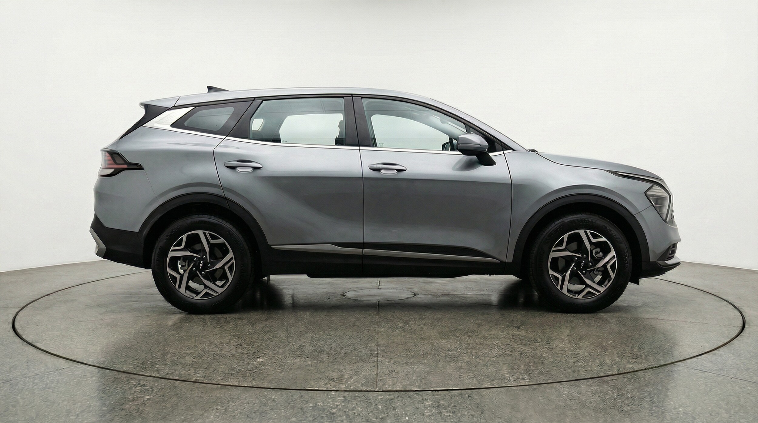 Thumbnail: 2025 Kia Sportage - 8