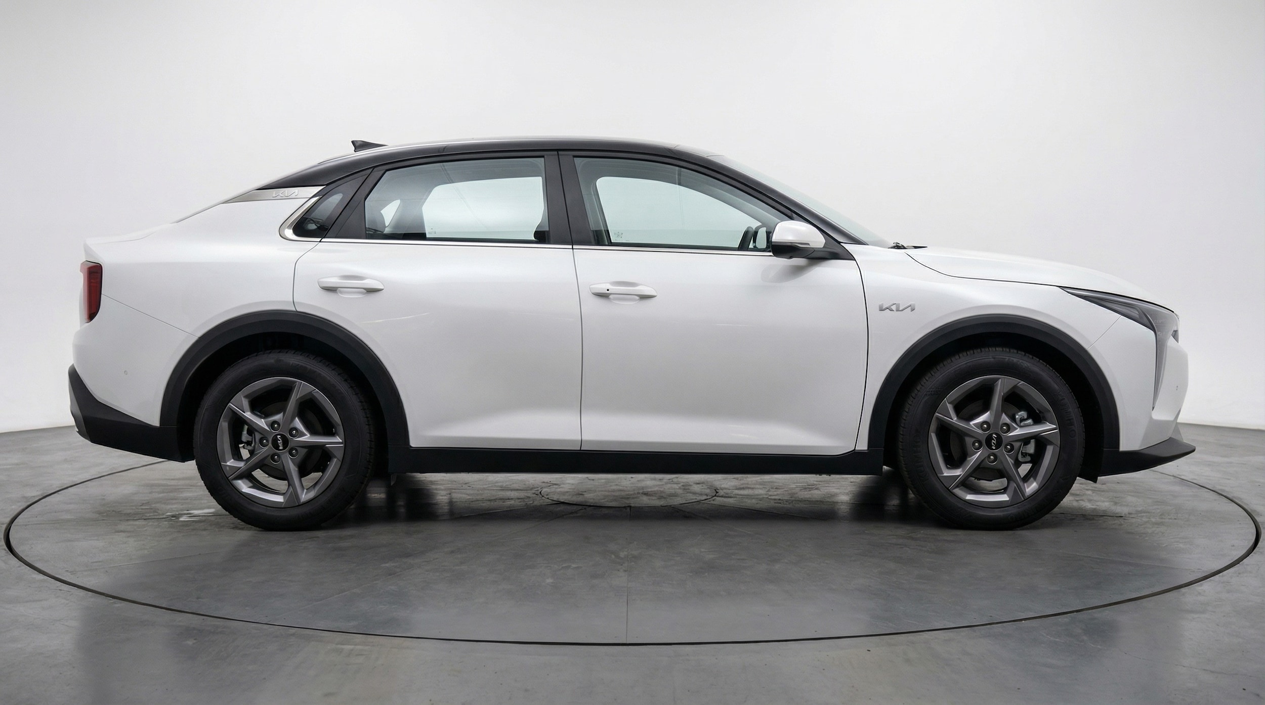 Thumbnail: 2025 Kia K4 - 8