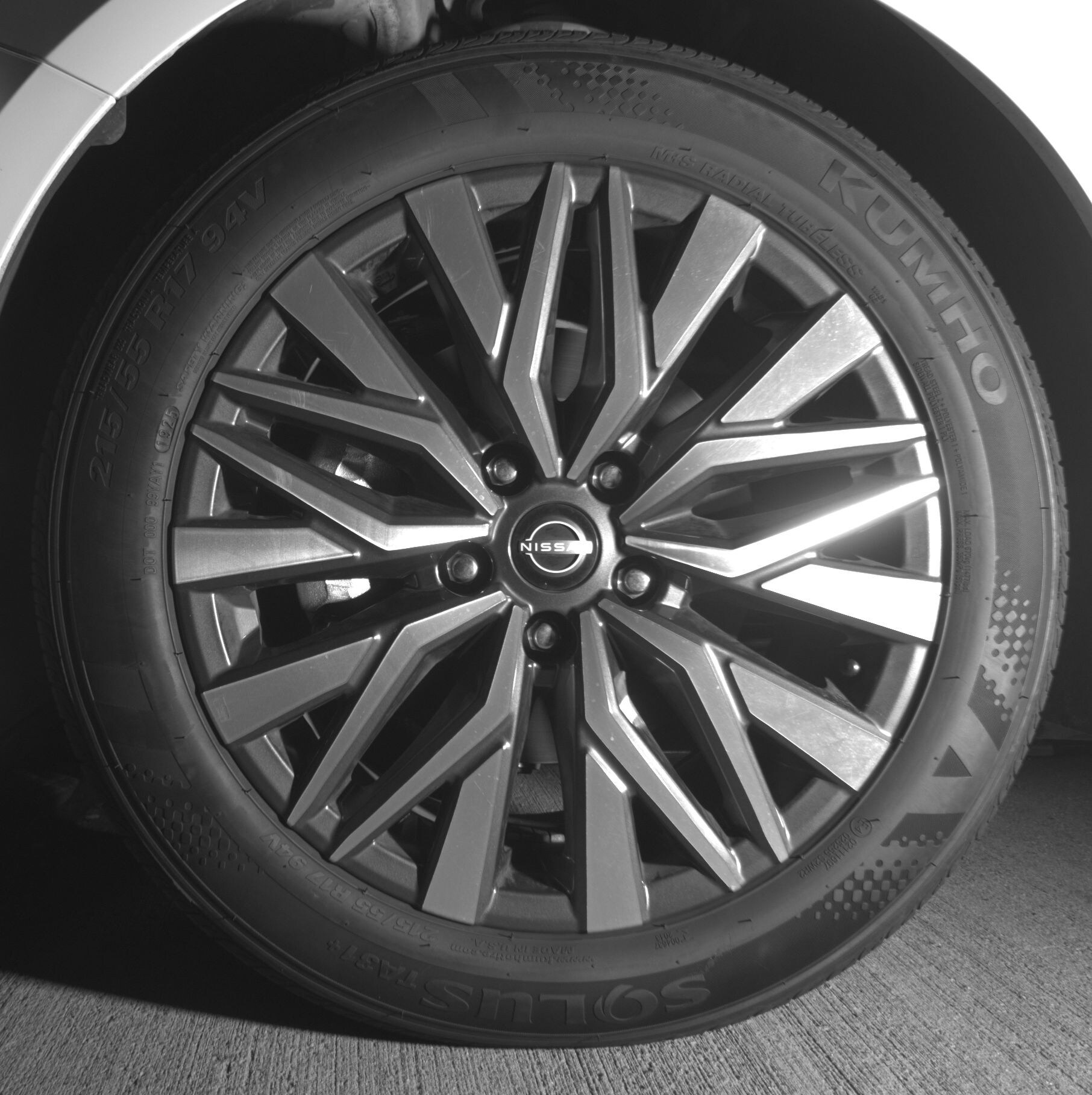 Thumbnail: 2025 Nissan Altima - 9