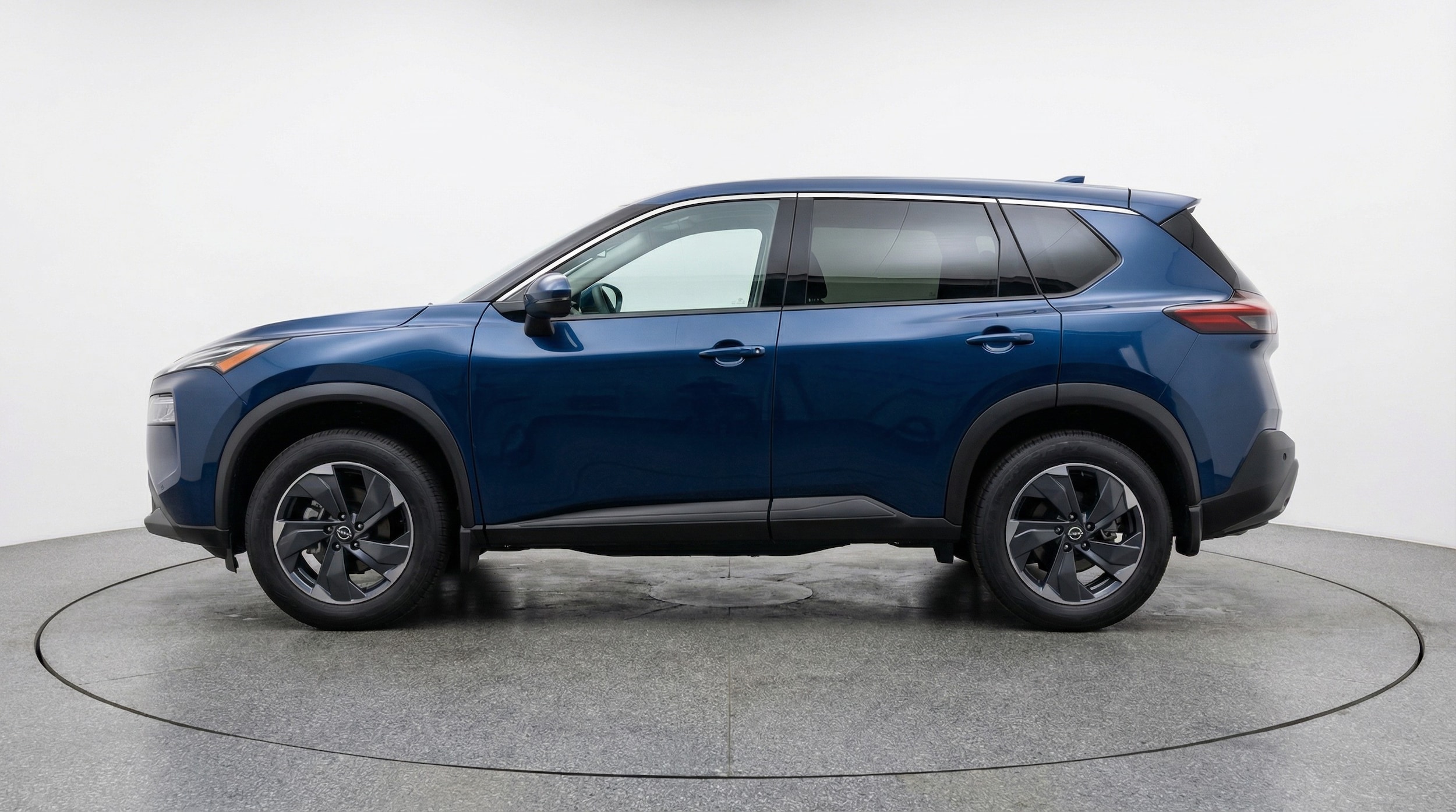 Thumbnail: 2025 Nissan Rogue - 4