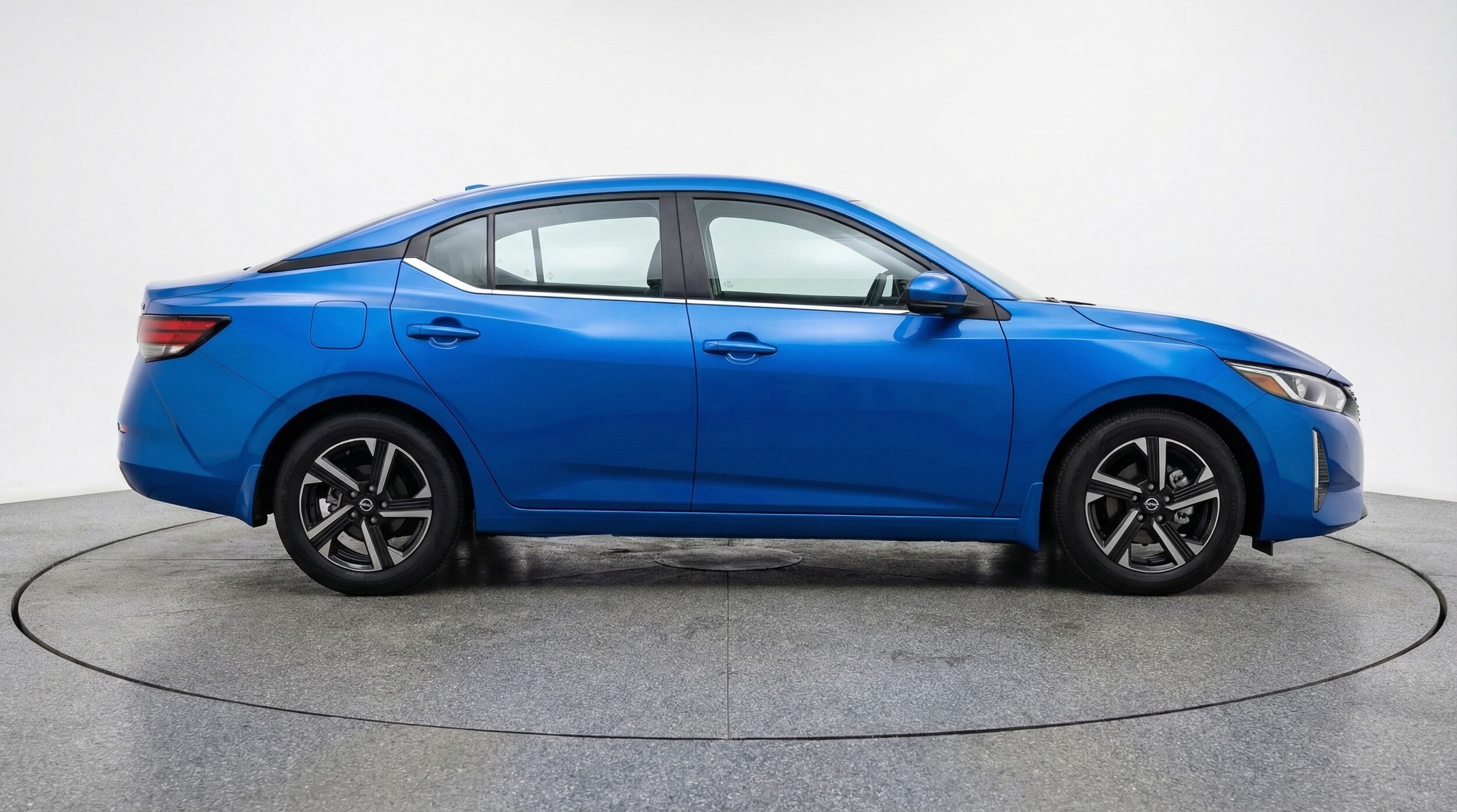 Thumbnail: 2025 Nissan Sentra - 8