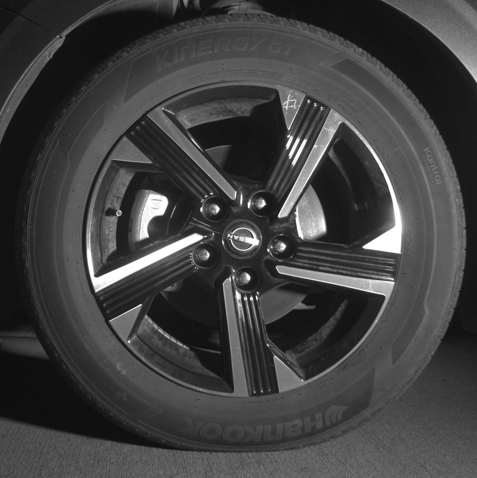 Thumbnail: 2025 Nissan Sentra - 9