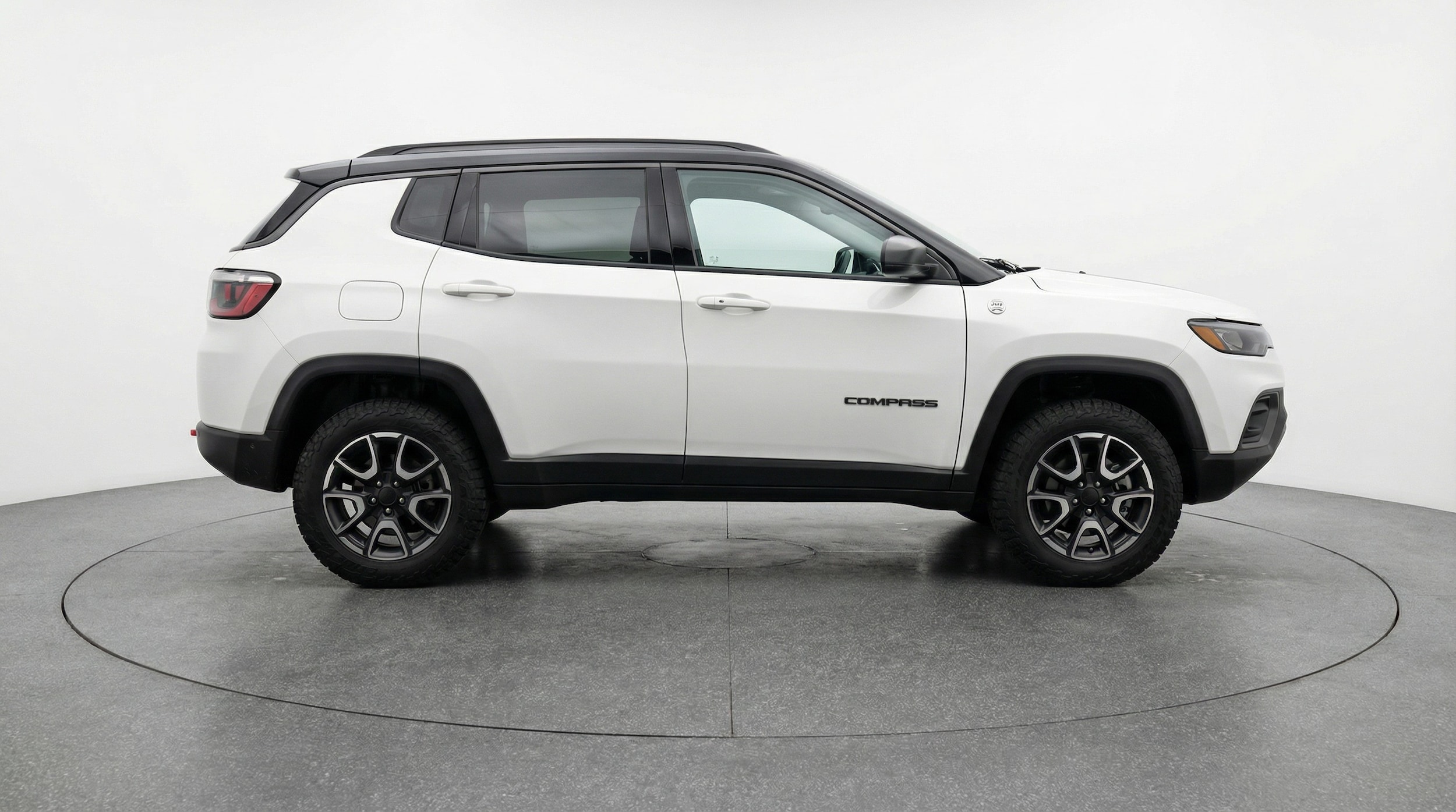 Thumbnail: 2025 Jeep Compass - 8
