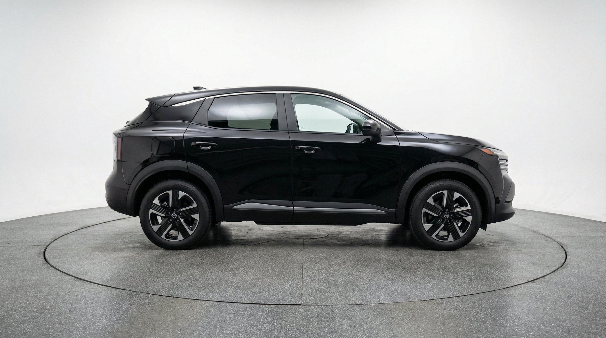 Thumbnail: 2026 Nissan Kicks - 11