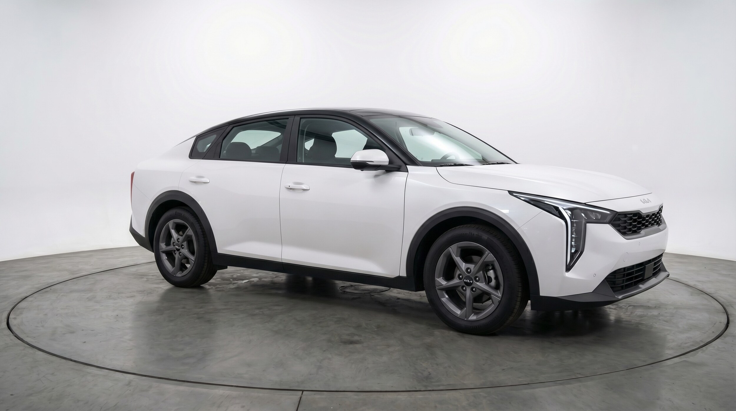 Thumbnail: 2025 Kia K4 - 1