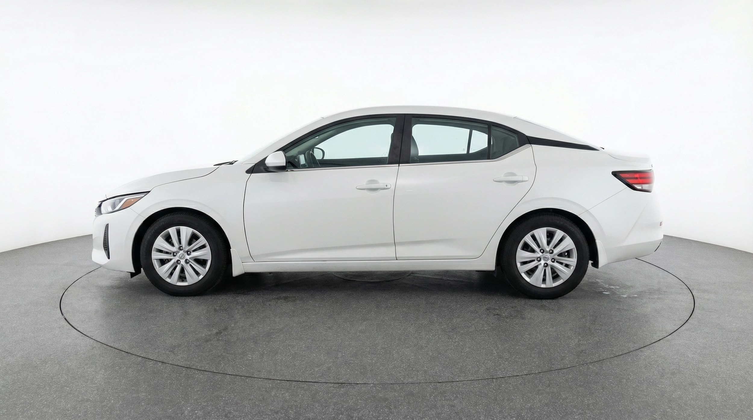 Thumbnail: 2025 Nissan Sentra - 4