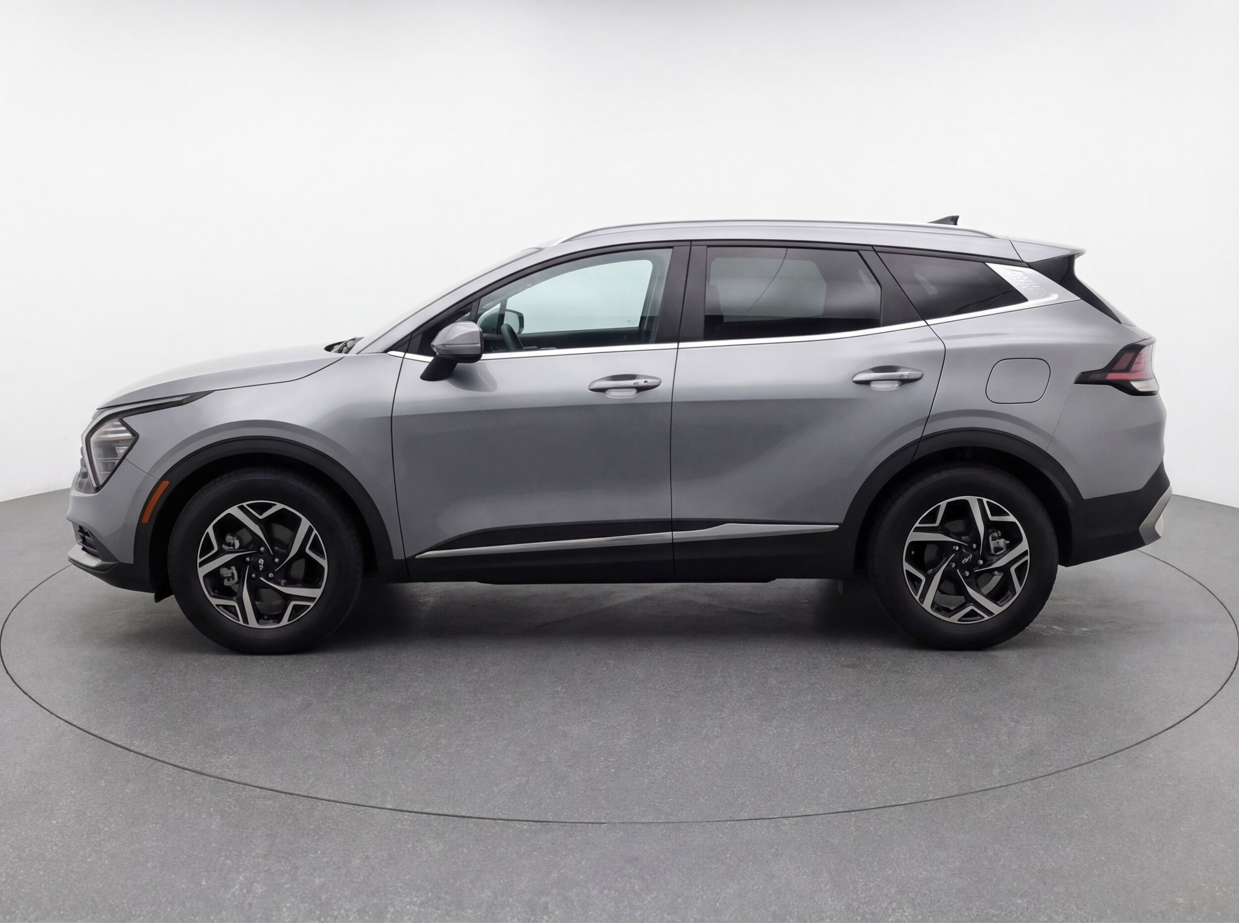 Thumbnail: 2025 Kia Sportage - 4