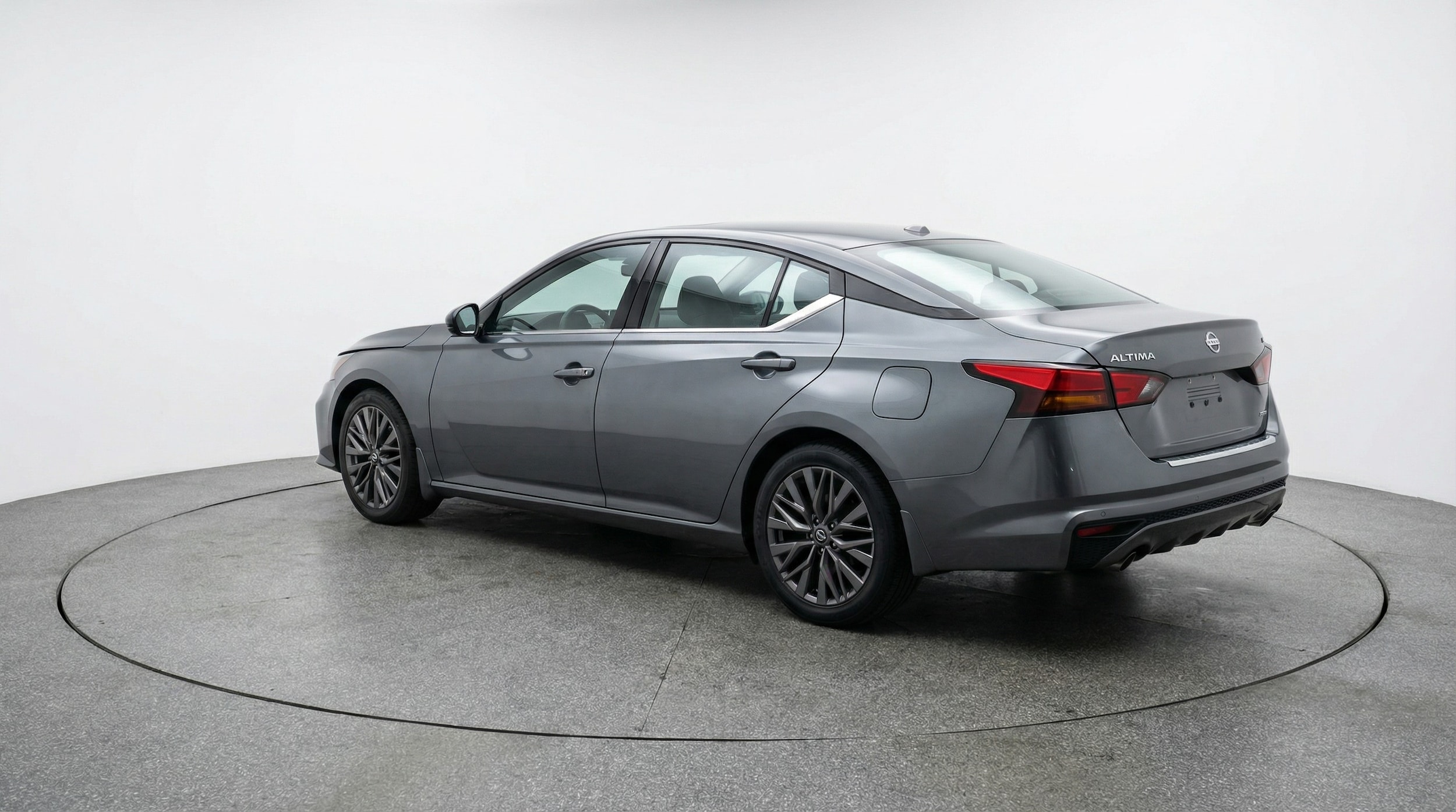 Thumbnail: 2025 Nissan Altima - 5