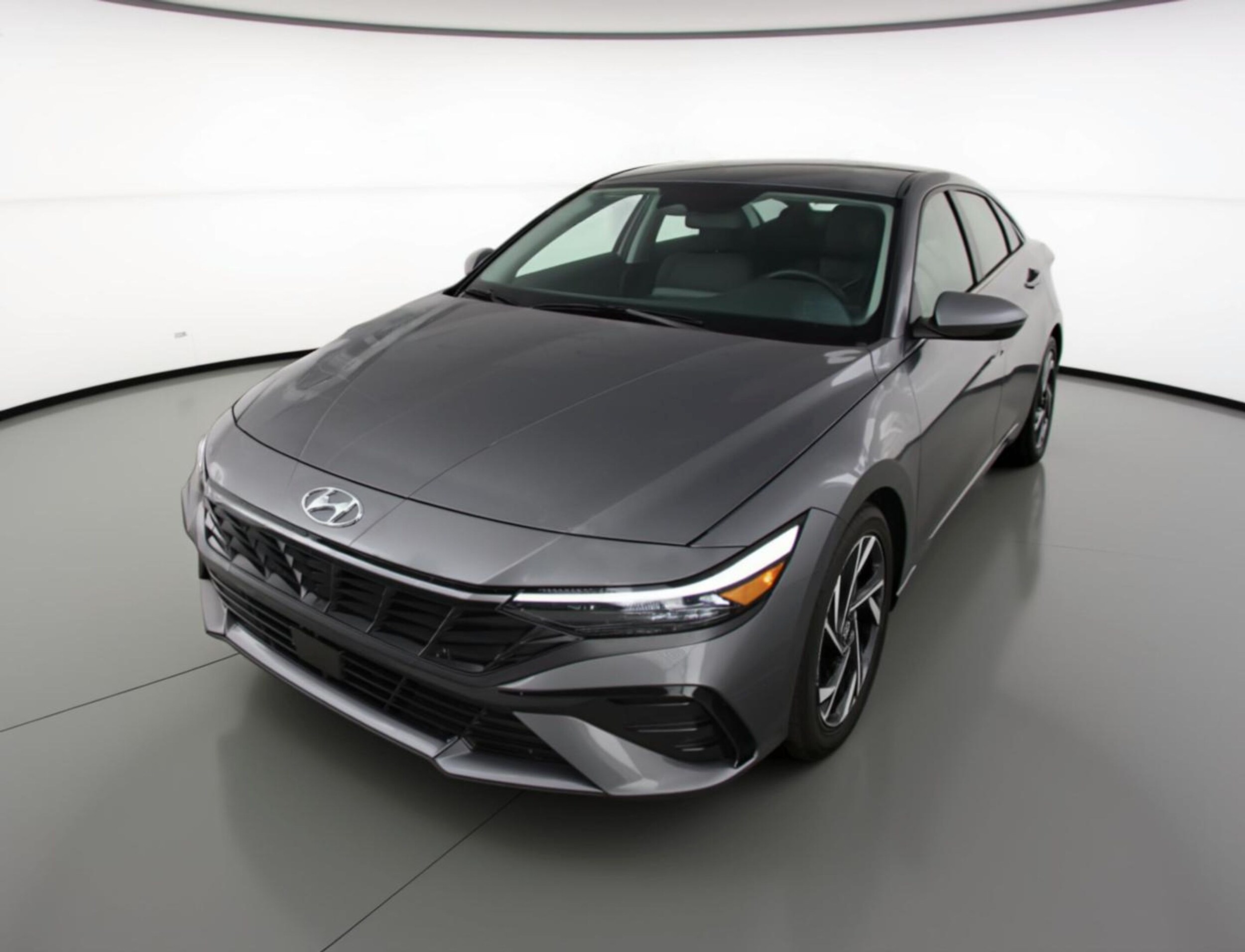 Thumbnail: 2025 Hyundai Elantra - 3