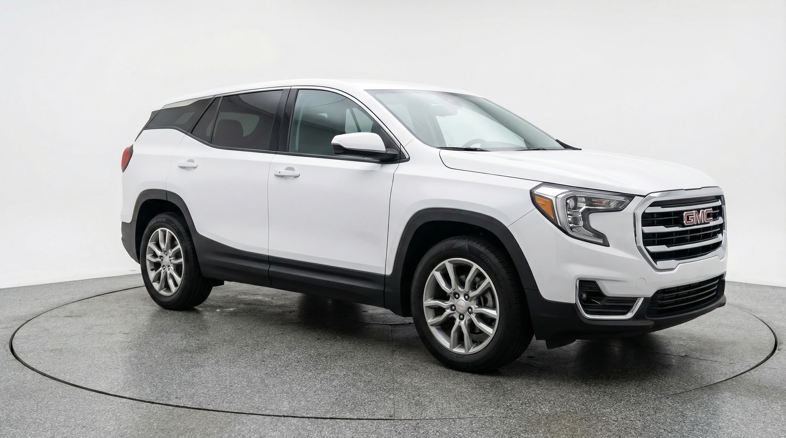 Thumbnail: 2024 GMC Terrain - 1