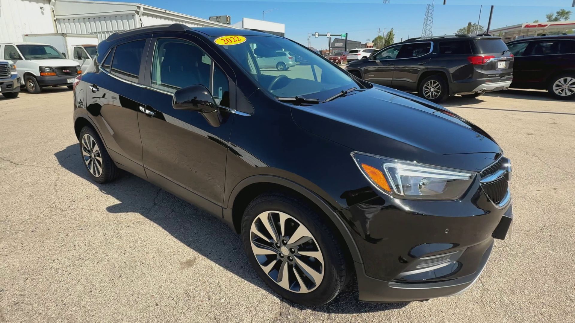 Used 2022 Buick Encore Preferred with VIN KL4CJASMXNB539277 for sale in La Crosse, WI