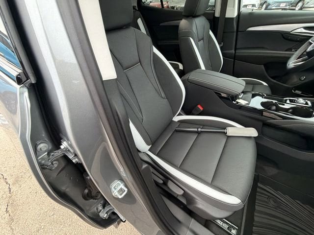 2026 Buick Envision Sport Touring - Photo 28