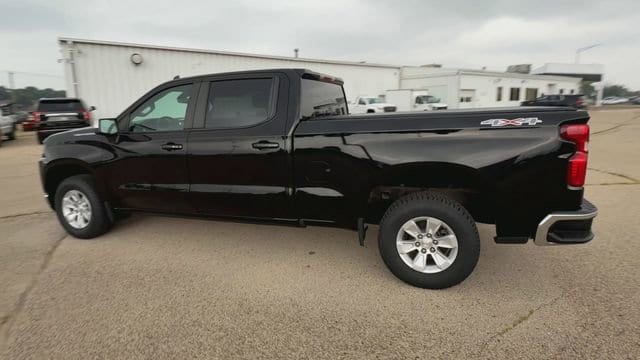 2021 Chevrolet Silverado 1500 LT - Photo 8