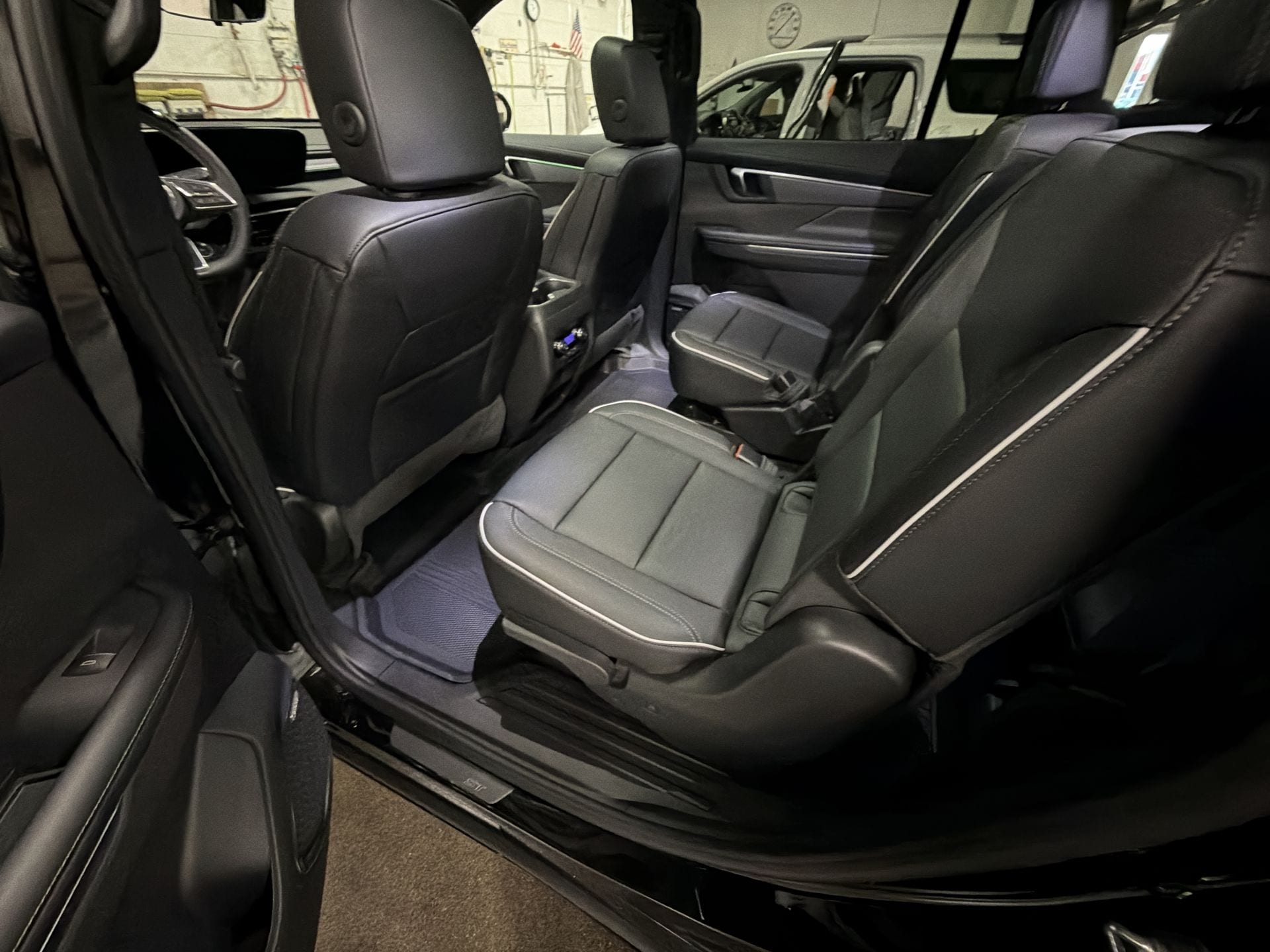 2026 Buick Enclave Sport Touring - Photo 25